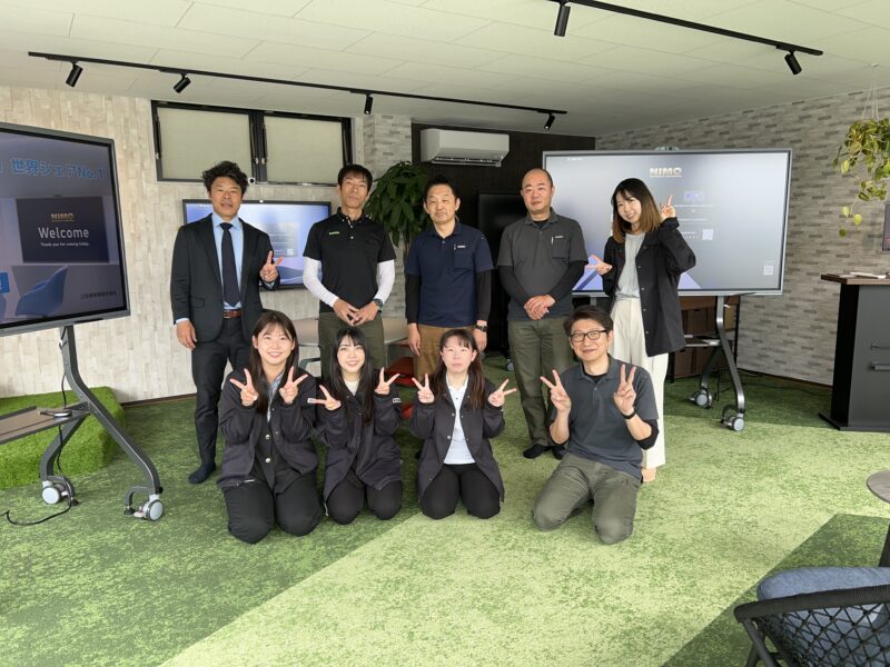 MAXHUB浜松社員三和事務機
