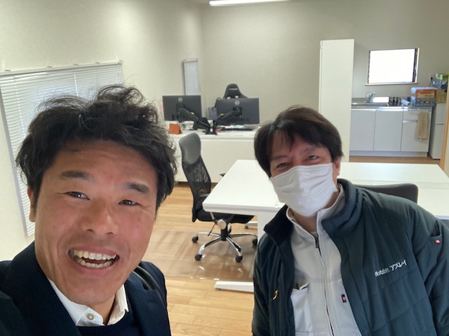 アスレイ